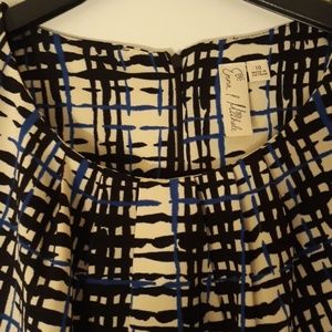 A plaid / striped dress with pockets